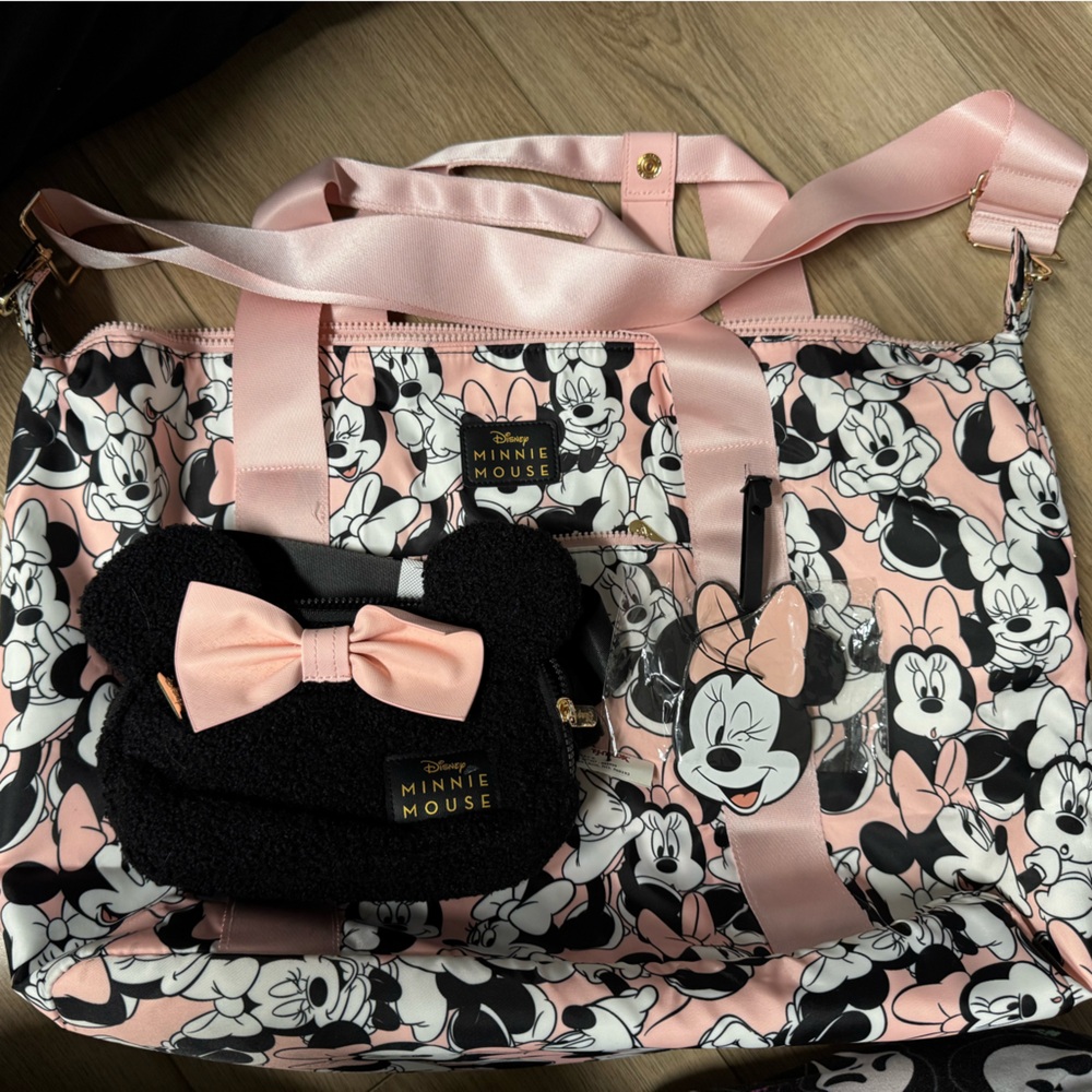 Disney Minnie Mouse Pink and Black Bag Set